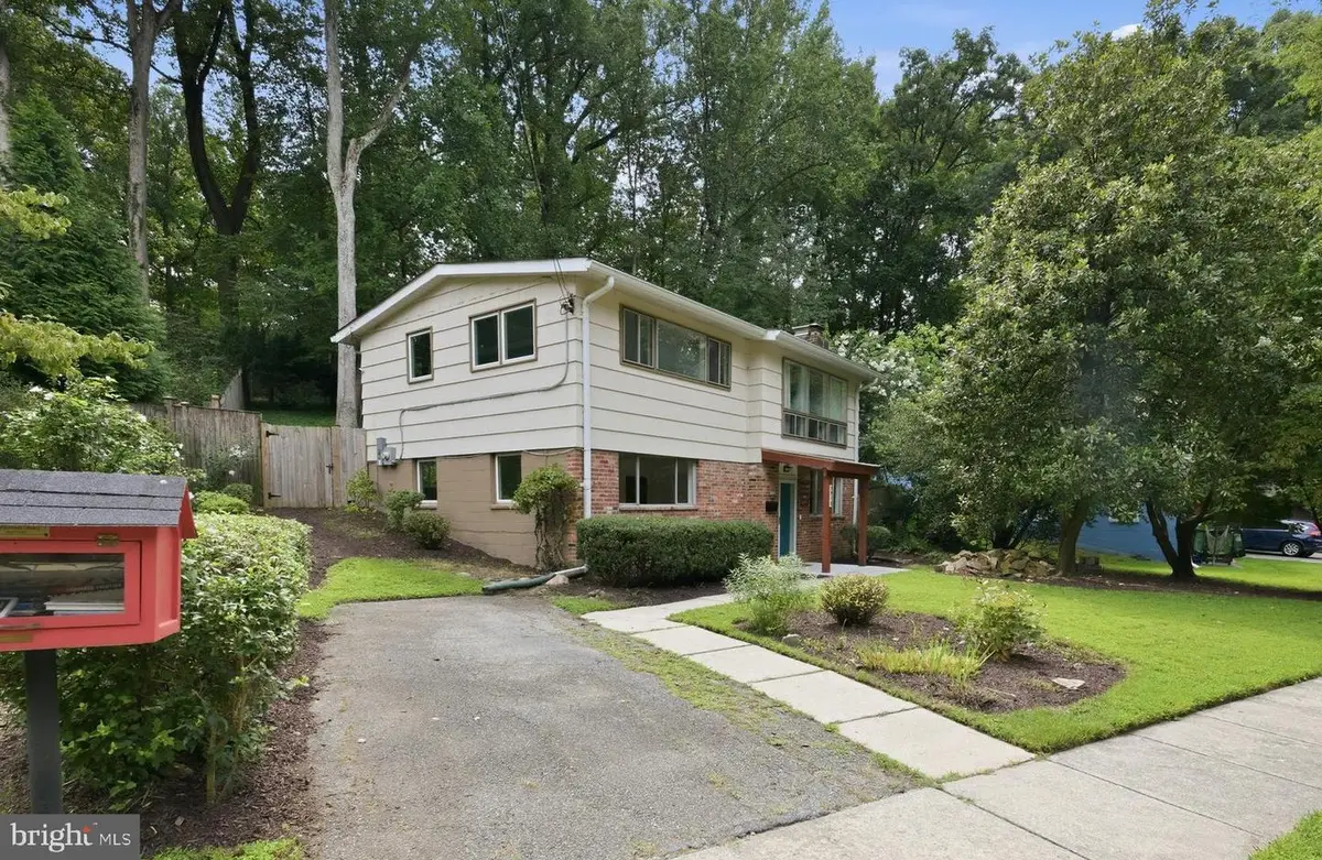 3918 Wexford Dr, Kensington, MD 20895 - #1