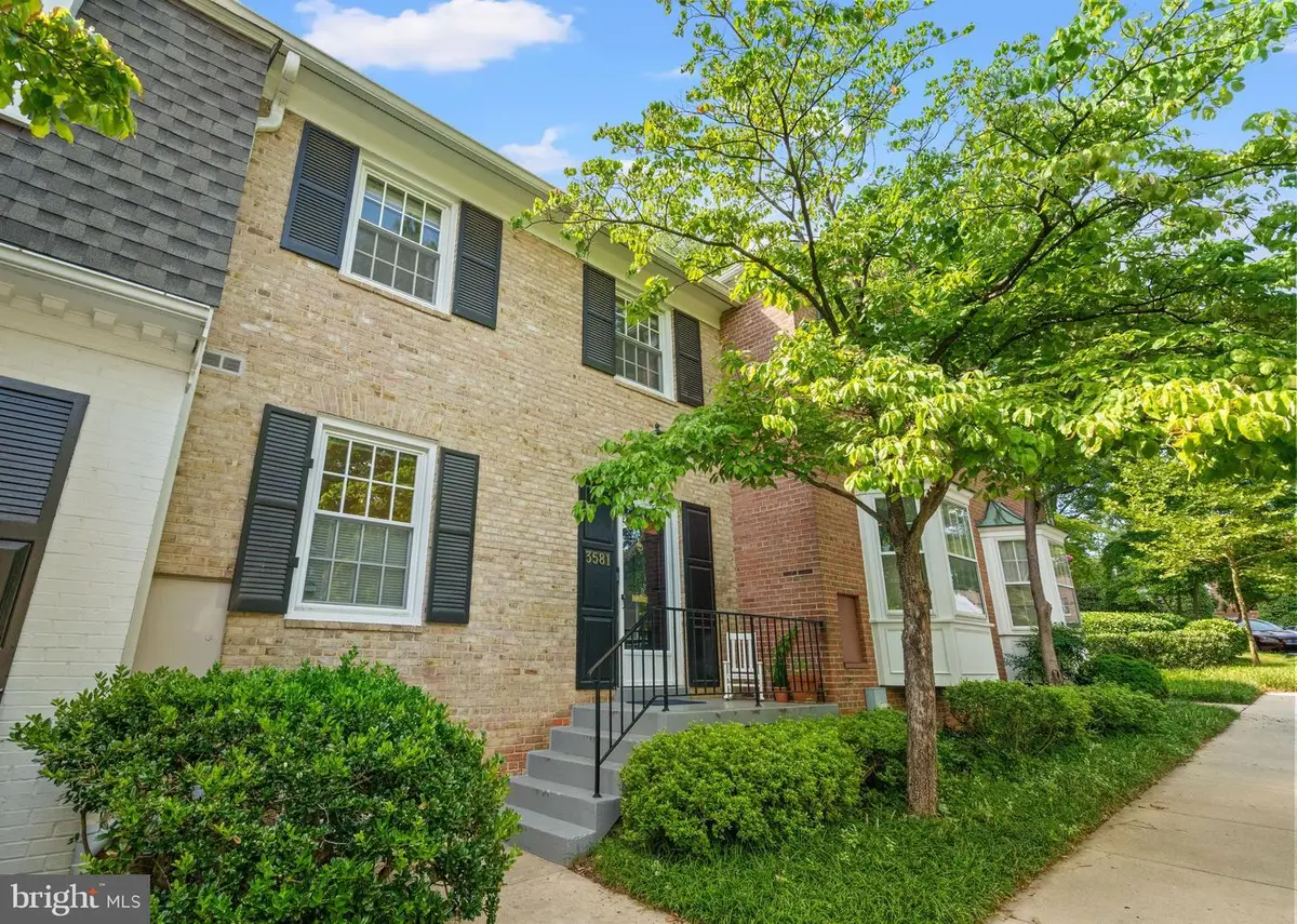 3581 Hamlet Pl, Chevy Chase, MD 20815 - #1