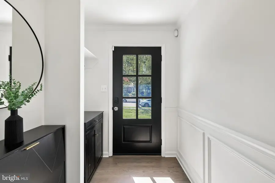 3 Michele Ct, Gaithersburg, MD 20878 - #3