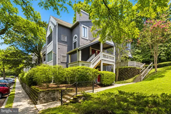 936 Windbrooke Dr #936-13, GAITHERSBURG, MD 20879