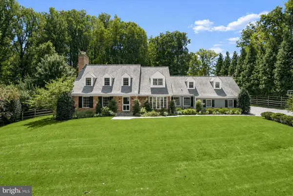 9019 Burdette Rd, BETHESDA, MD 20817