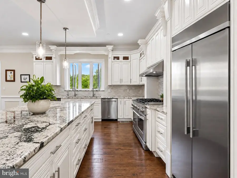 12107 Glen Mill Rd, Potomac, MD 20854 - #2