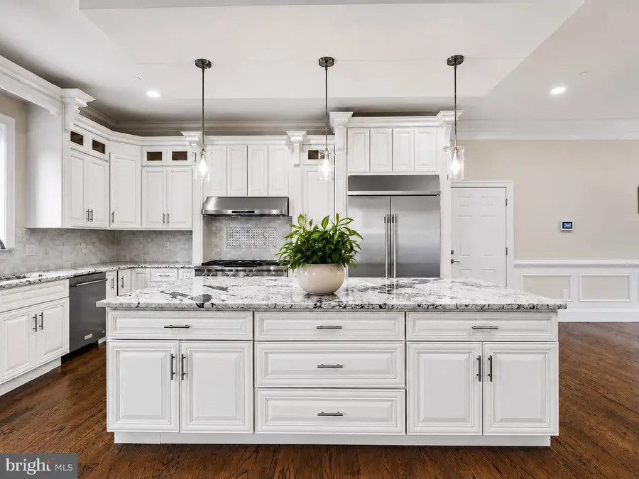 12107 Glen Mill Rd, Potomac, MD 20854 - #3