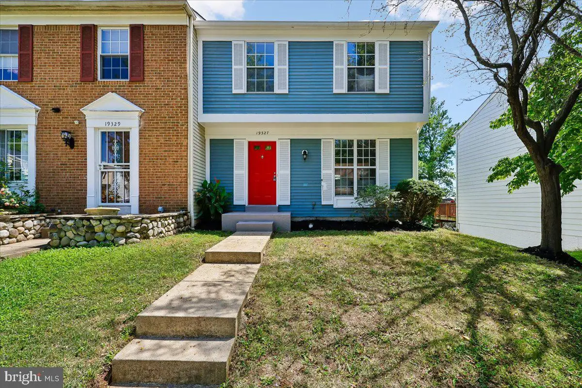 19327 Hottinger Cir, Germantown, MD 20874 - #1