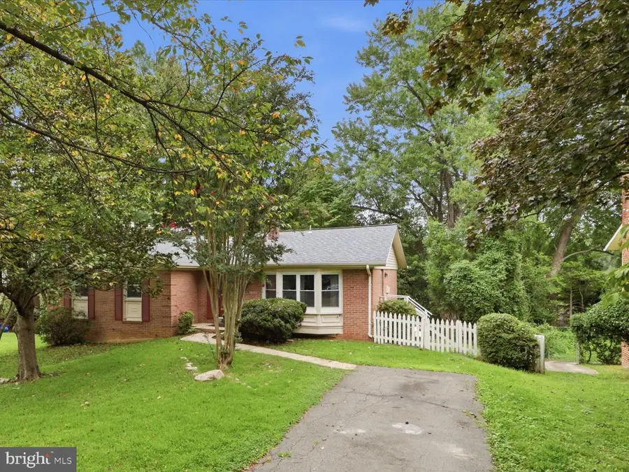 12823 Camellia Dr, Silver Spring, MD 20906 - #2