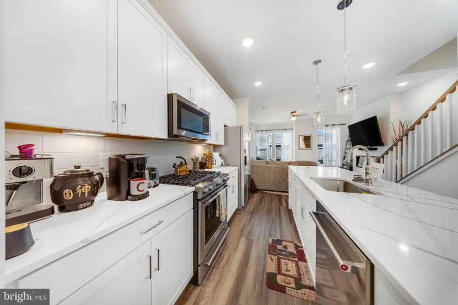 863 King Farm Blvd, Rockville, MD 20850 - #3