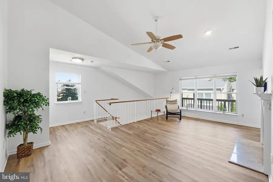 18128 Rolling Meadow Way #191, Olney, MD 20832 - #2
