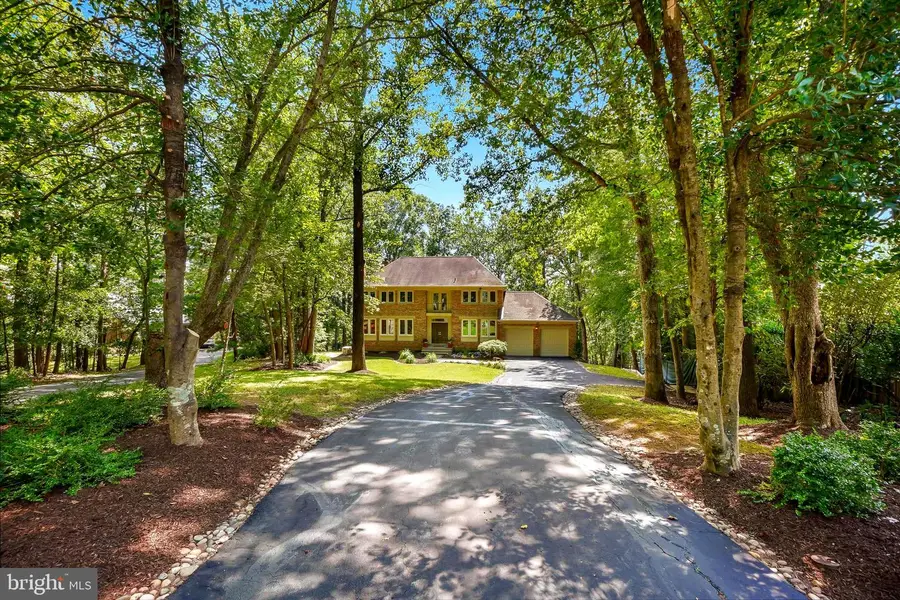 6700 Bonaventure Ct, Bethesda, MD 20817 - #2