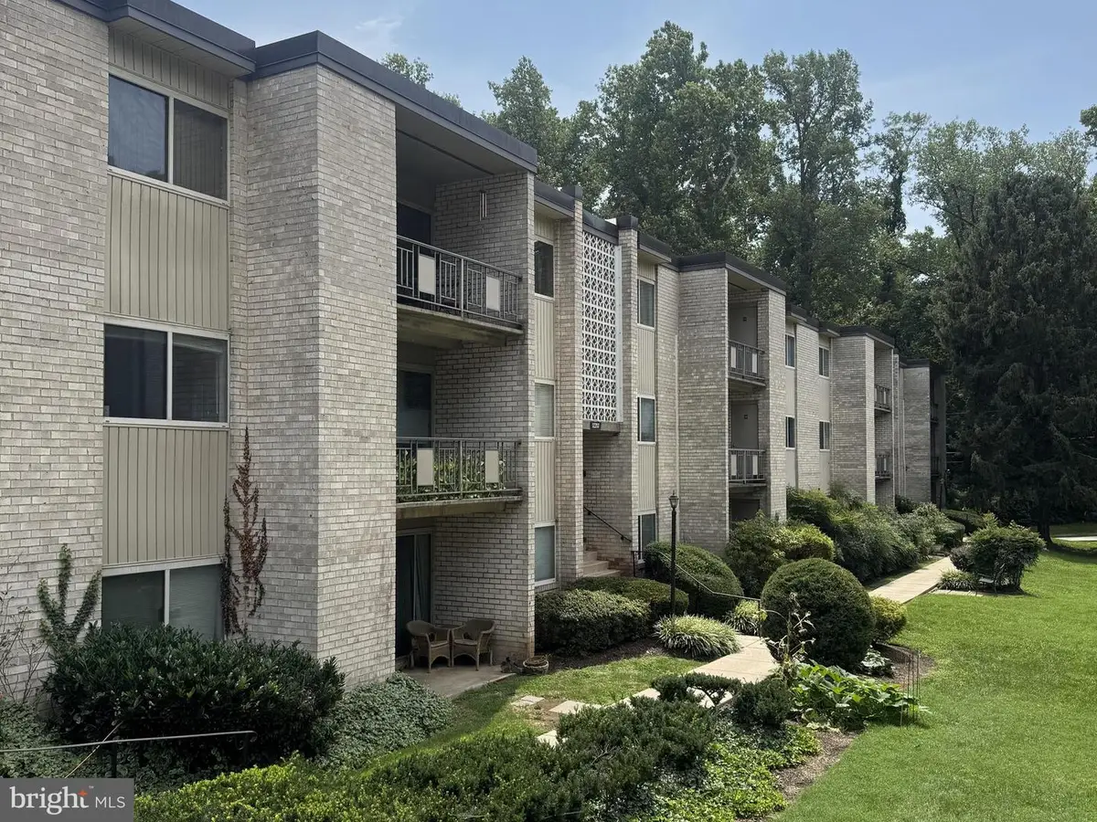12205 Braxfield Ct #40, Rockville, MD 20852 - #1