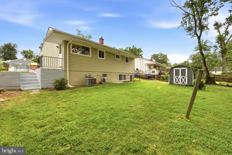 4216 Federal St, Rockville, MD 20853 - #2