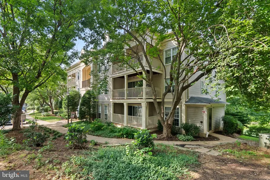 15301 Diamond Cove Ter #8-b, Rockville, MD 20850 - #2