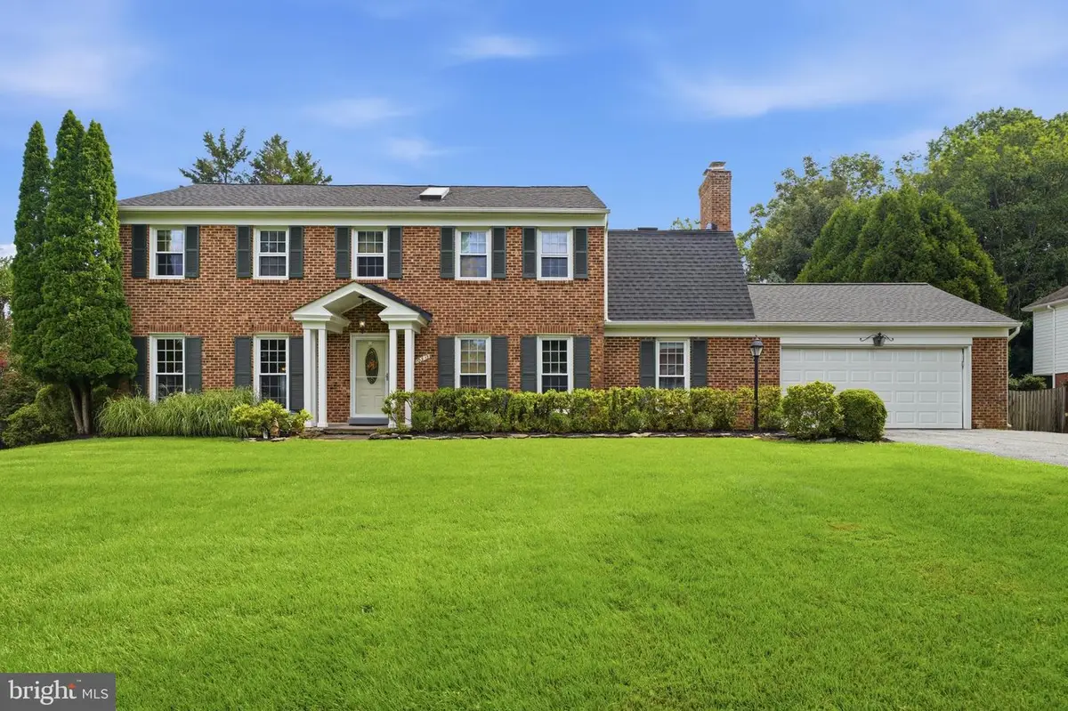 10313 Crown Point Ct, Potomac, MD 20854 - #1