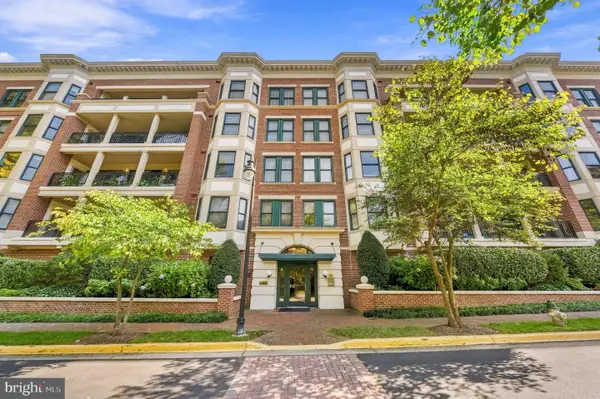 10401 Strathmore Park Ct #101, NORTH BETHESDA, MD 20852