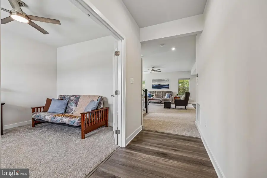 9715 Stewartown Rd, Montgomery Village, MD 20886 - #2