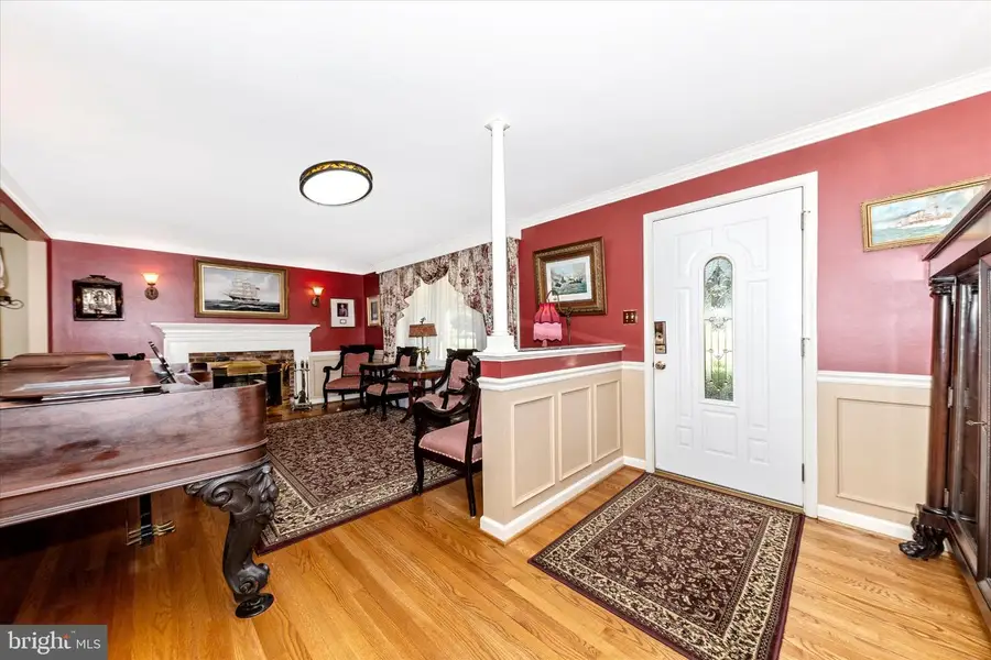 20432 Greenfield Rd, Germantown, MD 20876 - #2
