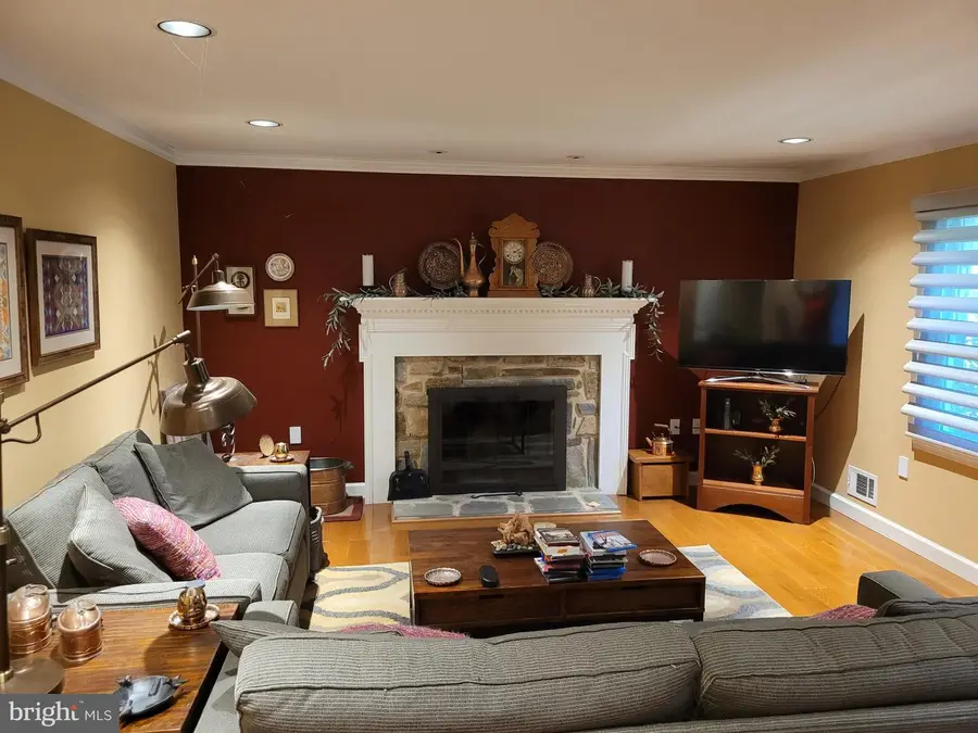 1901 Grayslake Dr, Silver Spring, MD 20906 - #3