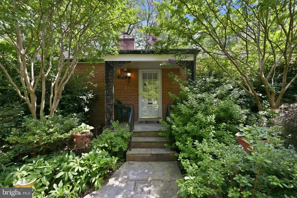 5515 Trent St, Chevy Chase, MD 20815 - #1
