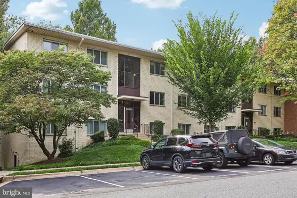 10200 Rockville Pike #302, ROCKVILLE, MD 20852