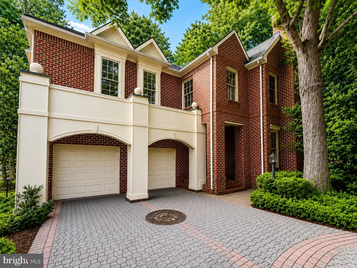7809 Fox Gate Ct, Bethesda, MD 20817 - #1