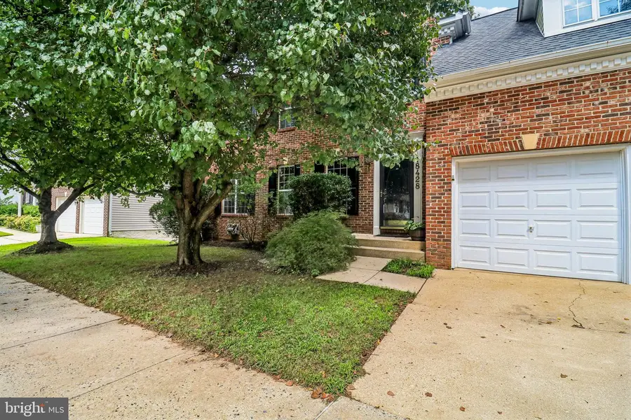 18428 Crownsgate Cir, Germantown, MD 20874 - #2