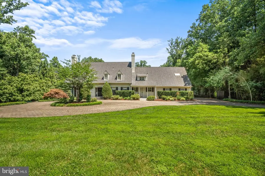 9729 The Corral Dr, Potomac, MD 20854 - #3