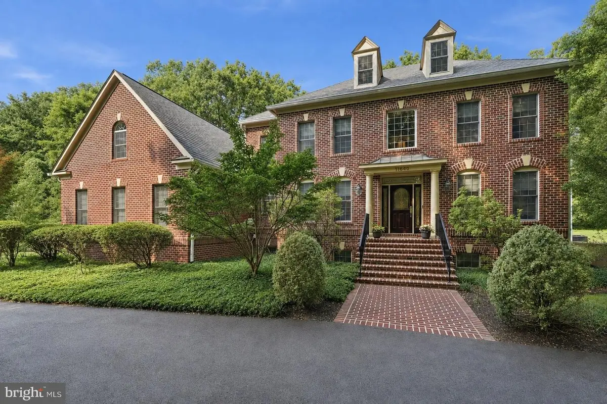 11640 Piney Spring Ln, Potomac, MD 20854 - #1