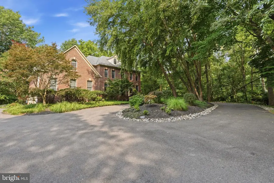 11640 Piney Spring Ln, Potomac, MD 20854 - #2