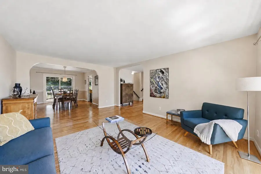 6505 Friars Ct, Bethesda, MD 20817 - #2