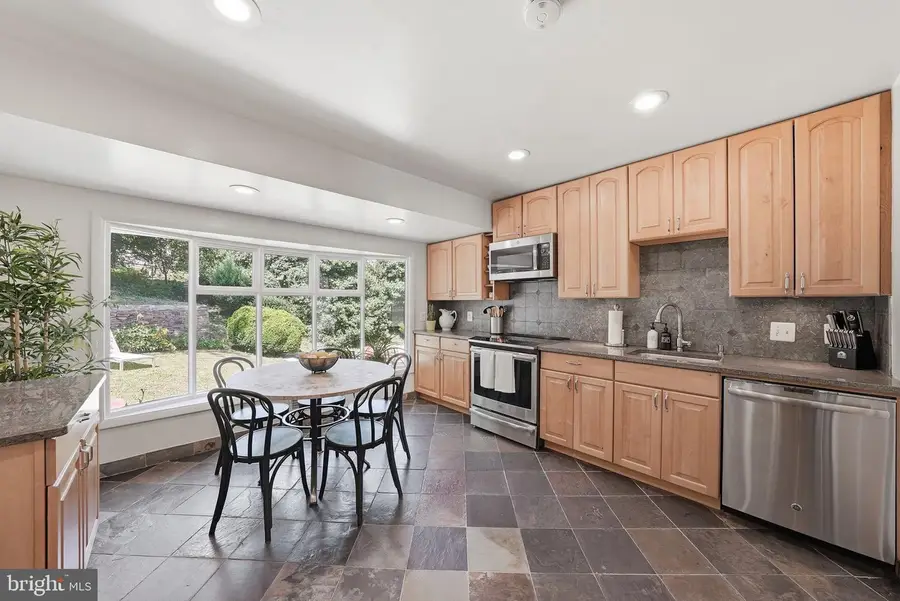 6505 Friars Ct, Bethesda, MD 20817 - #3
