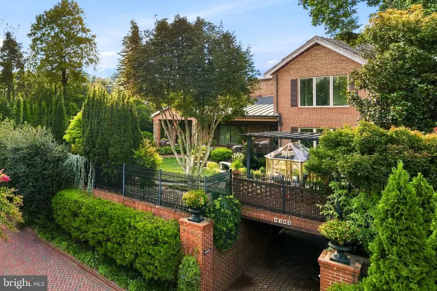 4105 East-west Hwy, Chevy Chase, MD 20815 - #2