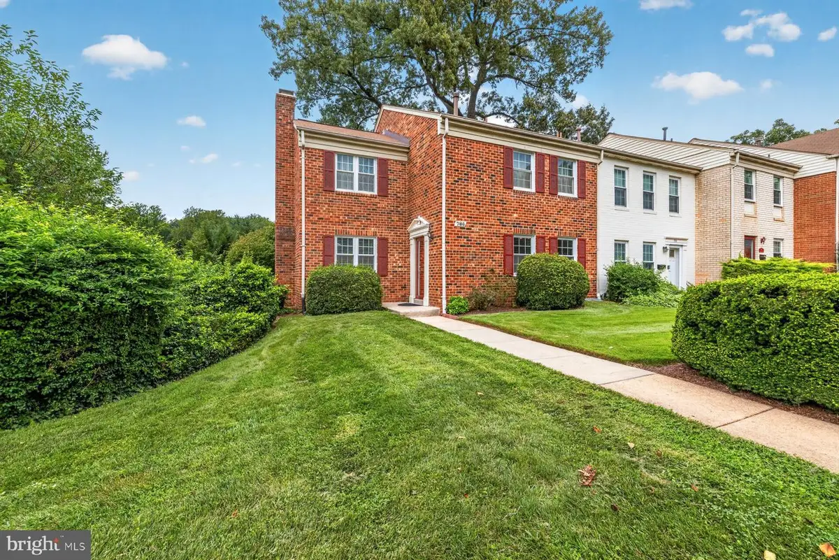 786 College Pkwy, Rockville, MD 20850 - #1