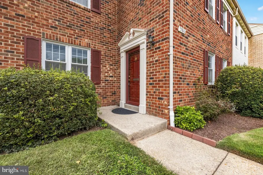 786 College Pkwy, Rockville, MD 20850 - #3