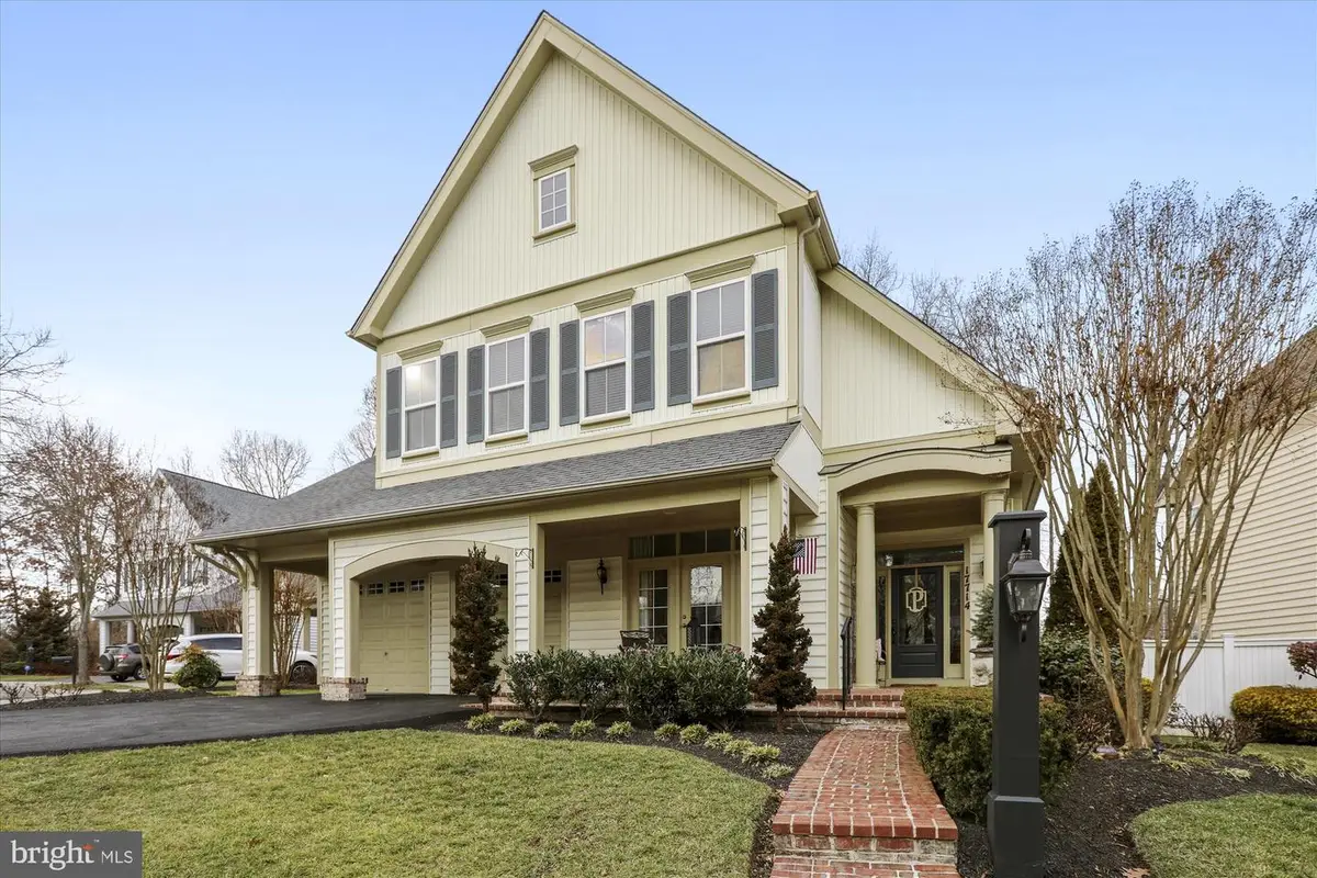 17714 Hidden Garden Ln, Ashton, MD 20861 - #1
