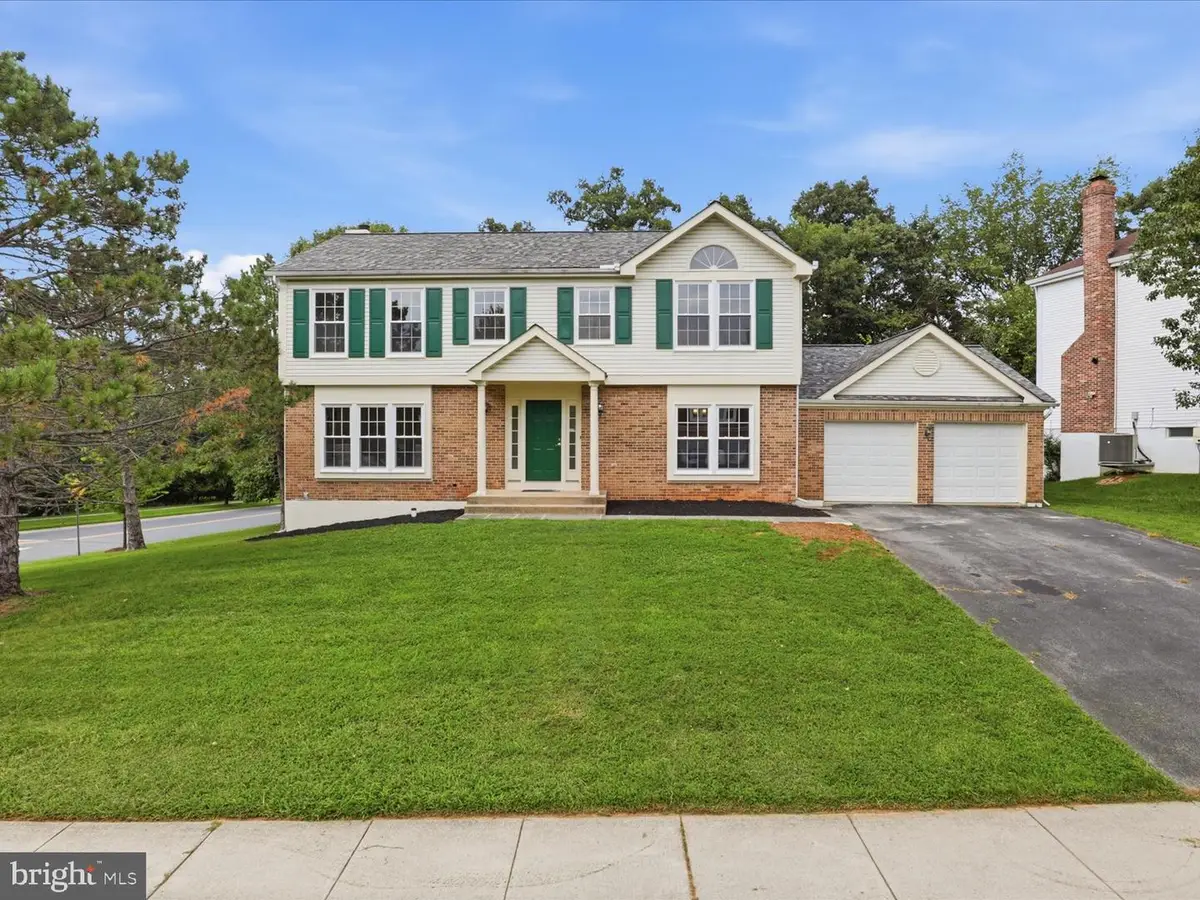 10921 Outpost Dr, North Potomac, MD 20878 - #1