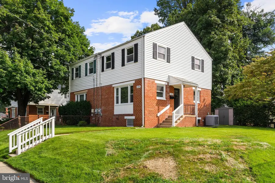 3109 Medway St, Silver Spring, MD 20902 - #2