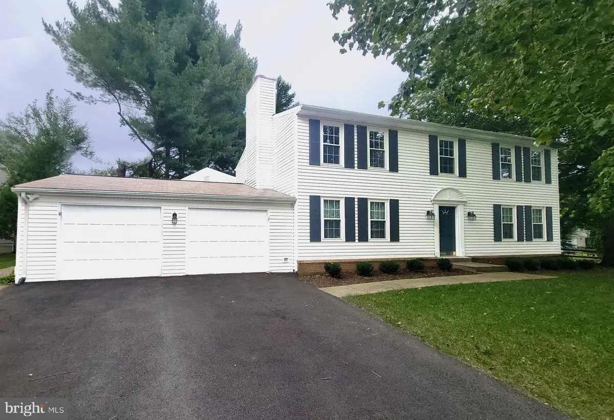 9130 Chesley Knoll Ct, Gaithersburg, MD 20879 - #1