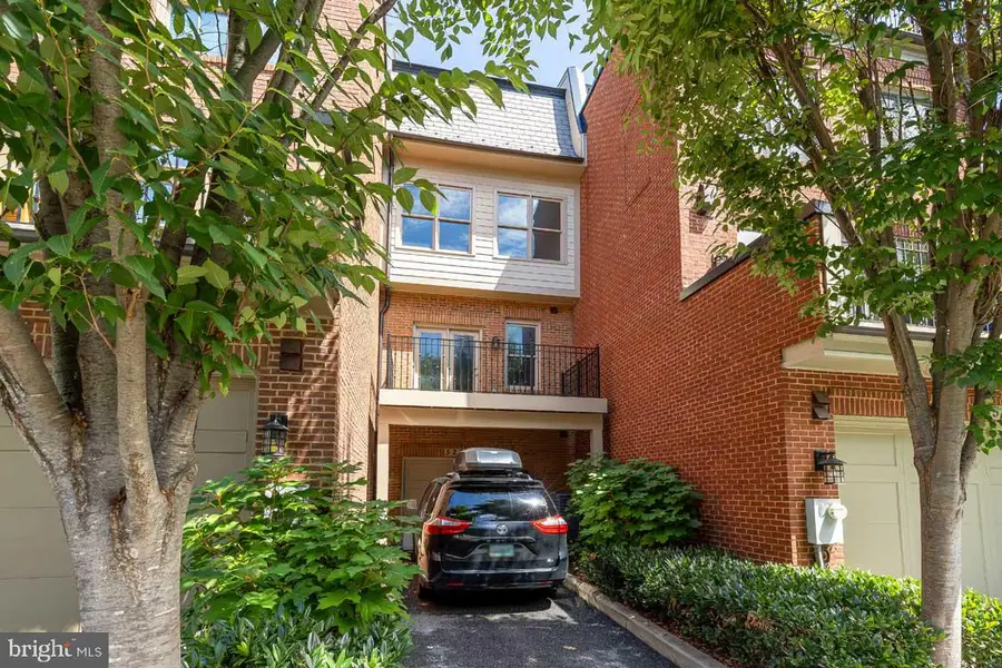 5230 Strathmore Ave, North Bethesda, MD 20852 - #3