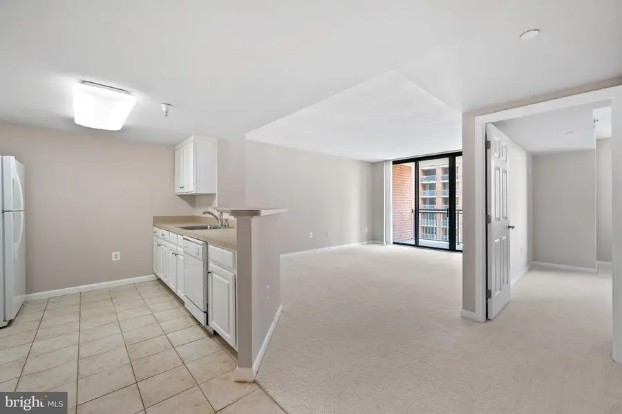 11710 Old Georgetown Rd #722, North Bethesda, MD 20852 - #2