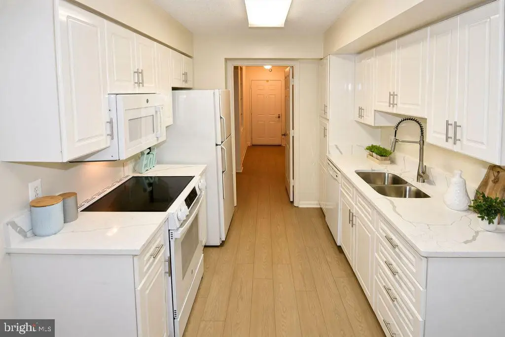 14809 Pennfield Cir #415, Silver Spring, MD 20906 - #1