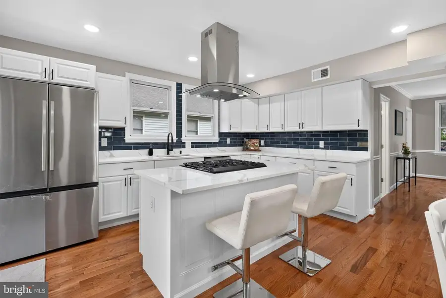 708 Rosemere Ave, Silver Spring, MD 20904 - #2