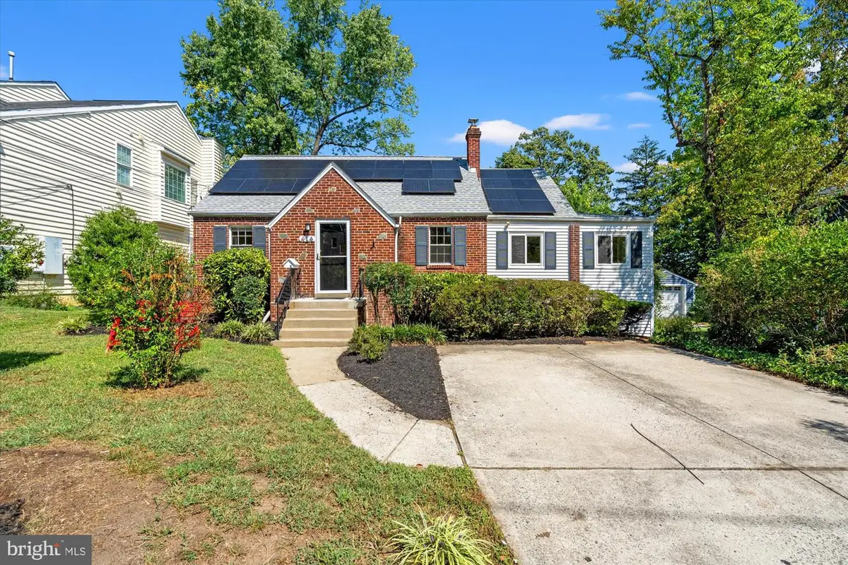 414 Ethan Allen Ave, Takoma Park, MD 20912 - #1