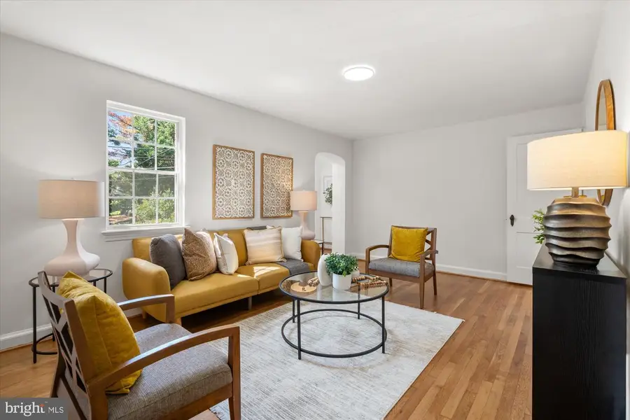 414 Ethan Allen Ave, Takoma Park, MD 20912 - #2