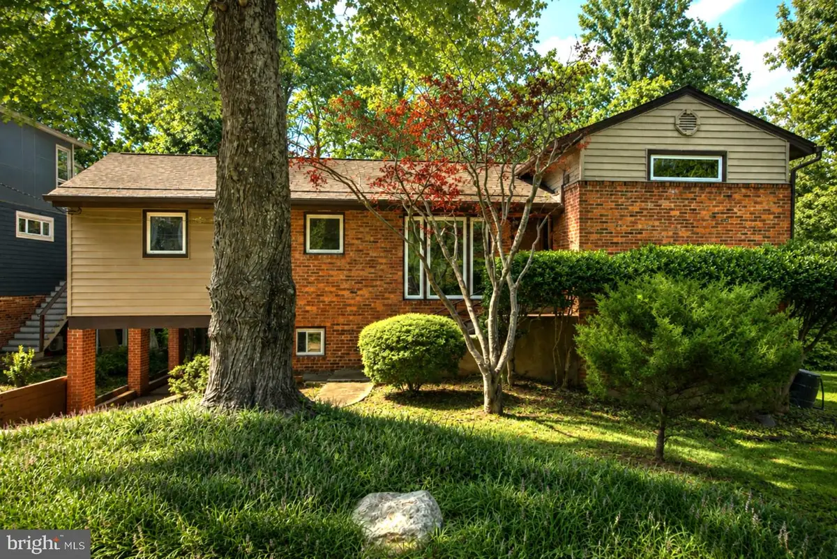 6408 W Halbert Rd, Bethesda, MD 20817 - #1