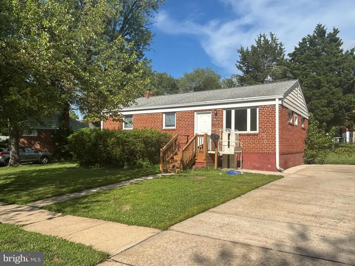 11441 Schuylkill Rd, Rockville, MD 20852 - #1