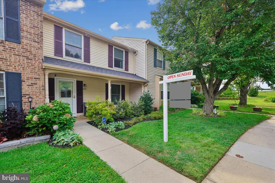 509 Philmont Dr, Gaithersburg, MD 20878 - #2