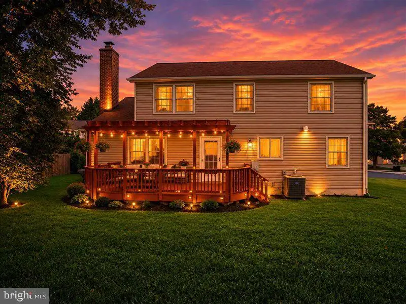 19200 Gunnerfield Ln, Germantown, MD 20874 - #2