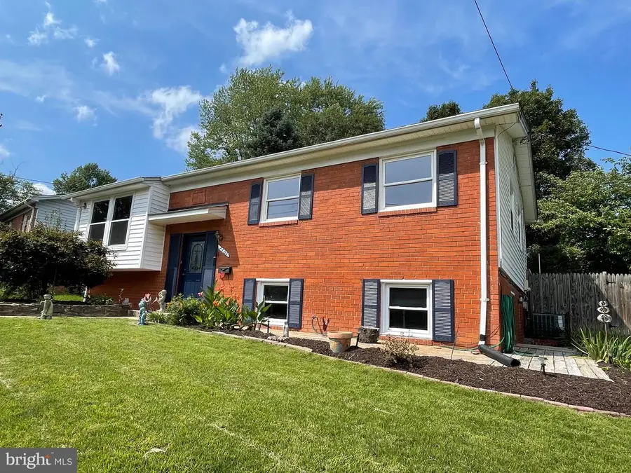 2407 Hayden Dr, Silver Spring, MD 20902 - #3