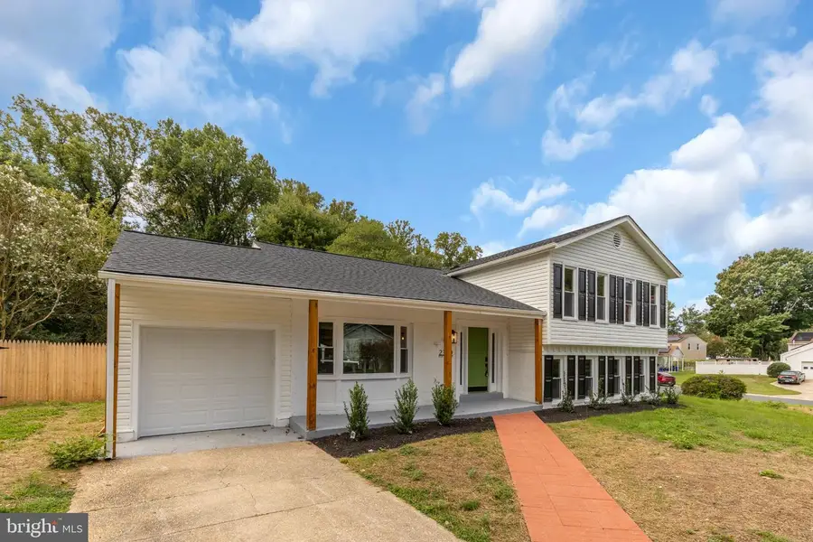 2329 Blue Valley Dr, Silver Spring, MD 20904 - #3