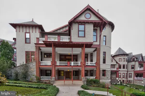 9610 Dewitt #ph102, SILVER SPRING, MD 20910