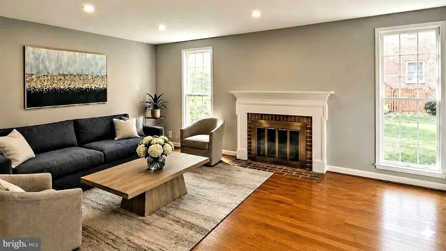 7612 Winterberry Pl, Bethesda, MD 20817 - #2